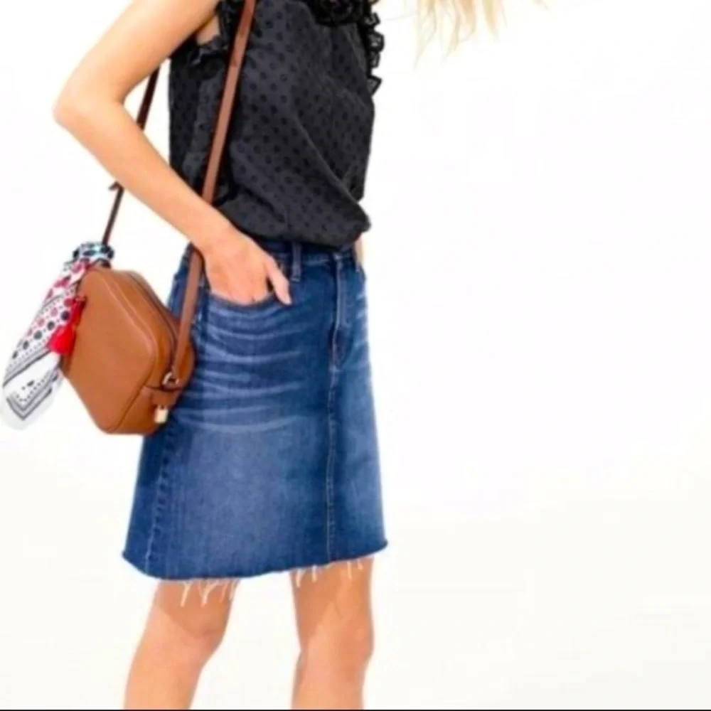 J. CREW Classic Blue Jean Denim Raw Hem Skirt 28